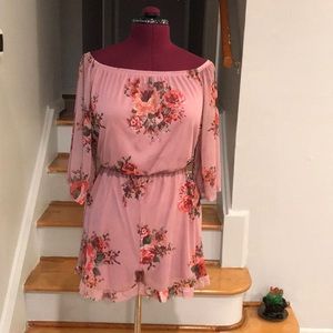 Dusty rose off the shoulder floral romper